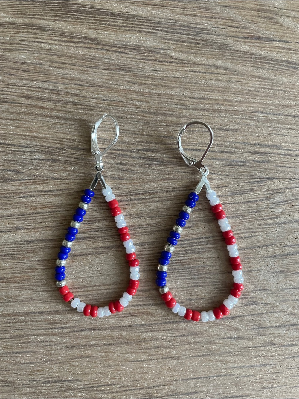 HAND CRAFTED PATRIOTIC BEADED TEARDROP HOOP EARRINGS Red White Blue 4th of July - Picture 7 of 9